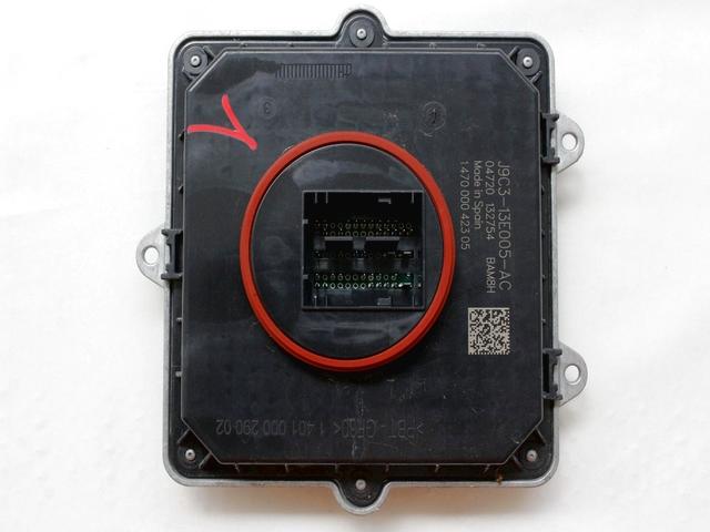 J9C3-13E005-AC CENTRALINA FARO FANALE ANTERIORE LED JAGUAR F-PACE 2.0 D 132KW (2020) RICAMBIO USATO