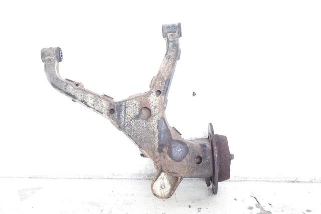 ZADNJI LEVI NOSILEC KOLES/PESTO OEM N. A6383503405 ORIGINAL REZERVNI DEL MERCEDES CLASSE V / VITO W638 (01/1999 - 12/2003) DIESEL LETNIK 1998