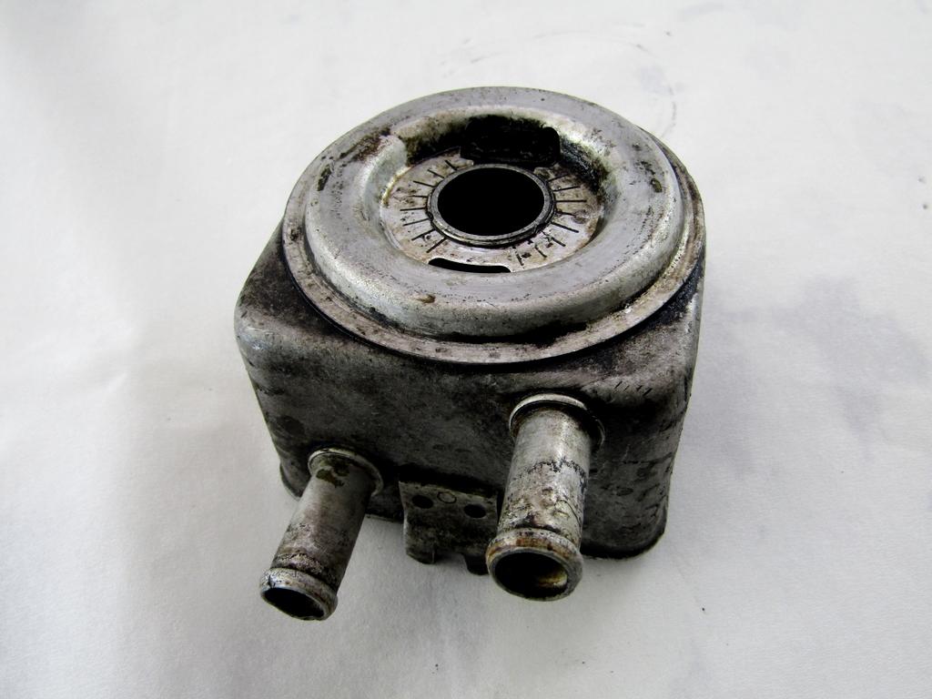 TOPLOTNI IZMENJEVALNIK/FILTER OLJA  OEM N. 1103N1 ORIGINAL REZERVNI DEL PEUGEOT 807 E (2002 - 2008) DIESEL LETNIK 2002