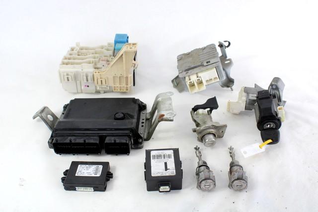 KOMPLET ODKLEPANJE IN VZIG  OEM N. 19256 KIT ACCENSIONE AVVIAMENTO ORIGINAL REZERVNI DEL TOYOTA YARIS P9 MK2 (01/2006 - 2009) BENZINA LETNIK 2007
