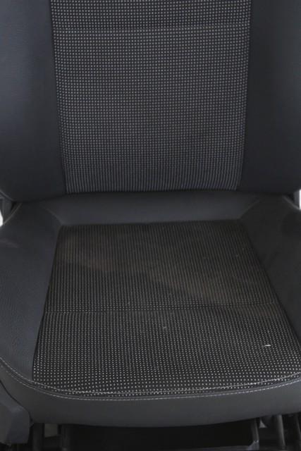 SPREDNJI DESNI SEDE? BLAGO OEM N. SEADPOPZAFIRABA05RMV5P ORIGINAL REZERVNI DEL OPEL ZAFIRA B A05 M75 R (04/2008 - 2011) DIESEL LETNIK 2009