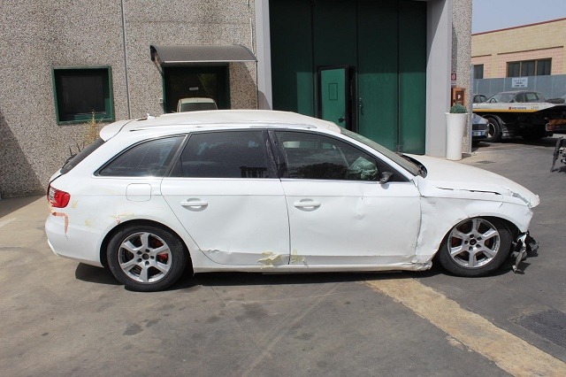 AUDI A4 B8 SW 2.0 D 125KW 6M 5P (2008) RICAMBIO USATO 