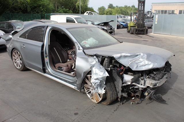 AUDI A8 D4 4.2 D 4X4 258KW AUT 4P (2013) RICAMBIO USATO 