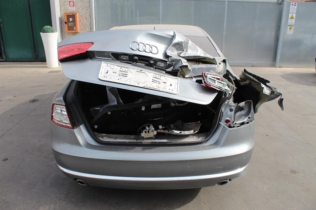 AUDI A8 D4 4.2 D 4X4 258KW AUT 4P (2013) RICAMBIO USATO 