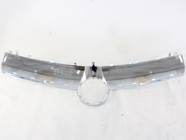 SPREDNJE OKRASNE MASKE OEM N. 13157591 ORIGINAL REZERVNI DEL OPEL ZAFIRA B A05 M75 (2005 - 2008) DIESEL LETNIK 2007