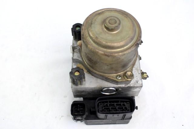 ABS AGREGAT S PUMPO OEM N. MR955425 ORIGINAL REZERVNI DEL MITSUBISHI PAJERO SPORT K7 K9 (11/1998 - 2008) DIESEL LETNIK 2004