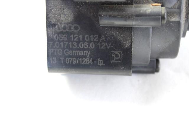 VODNA CRPALKA  OEM N. 059121012A ORIGINAL REZERVNI DEL AUDI A8 D4/4H (2009 -2013)DIESEL LETNIK 2013