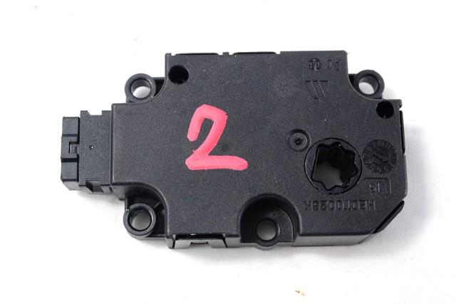 MOTORCEK OGREVANJA OEM N. CZ113930-0857 ORIGINAL REZERVNI DEL AUDI A8 D4/4H (2009 -2013)DIESEL LETNIK 2013