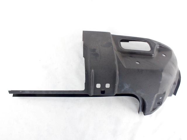 ZADNJA BOCNA STRAN OEM N. A9016370209 ORIGINAL REZERVNI DEL MERCEDES SPRINTER W901 B904 (1995 - 2006)DIESEL LETNIK 2004