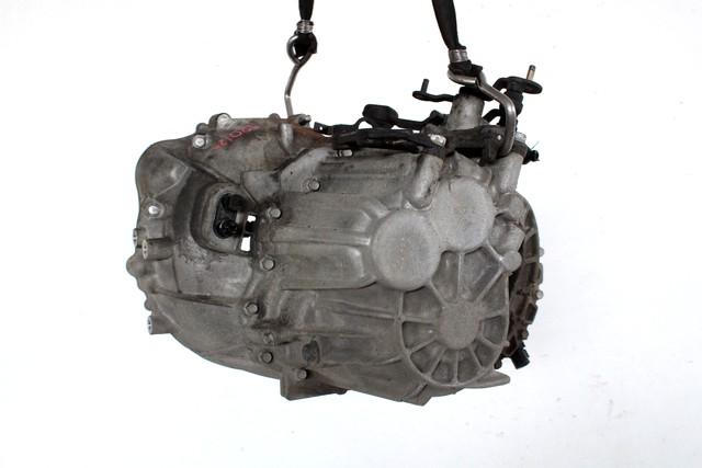ROCNI MENJALNIK OEM N. 19752 CAMBIO MECCANICO ORIGINAL REZERVNI DEL KIA CARENS UN MK3 (2006 - 2013) DIESEL LETNIK 2008
