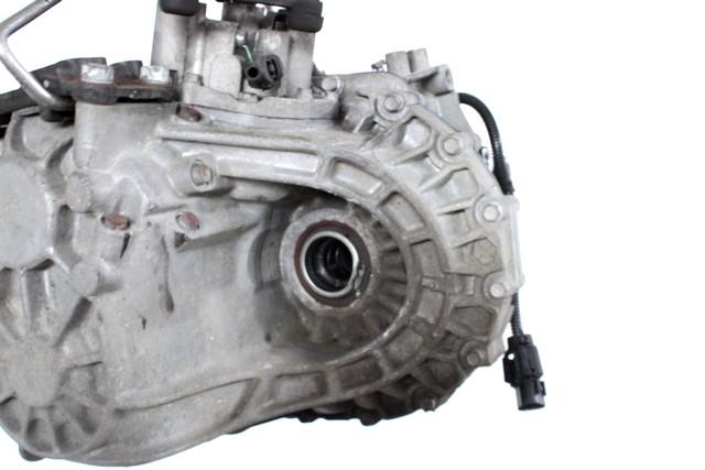 ROCNI MENJALNIK OEM N. 19752 CAMBIO MECCANICO ORIGINAL REZERVNI DEL KIA CARENS UN MK3 (2006 - 2013) DIESEL LETNIK 2008