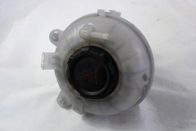 HLADILNA VODA ZA RADIJATORJE OEM N. 5Q0121407M ORIGINAL REZERVNI DEL VOLKSWAGEN PASSAT B8 3G5 CB5 BER/SW/ALLTRACK (DAL 2015)DIESEL LETNIK 2020