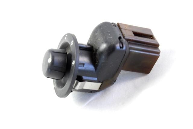 STIKALA ELEKTRICNIH OGLEDAL  OEM N. 56040536AF ORIGINAL REZERVNI DEL JEEP COMMANDER XK XH (2005 - 2010) BENZINA LETNIK 2006