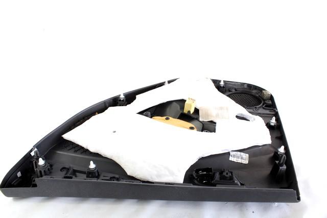 VRATNI PANEL OEM N. PNPSTFDFOCUSMK3RSW5P ORIGINAL REZERVNI DEL FORD FOCUS MK3 R 4P/5P/SW (2014 - 2018)BENZINA/GPL LETNIK 2015