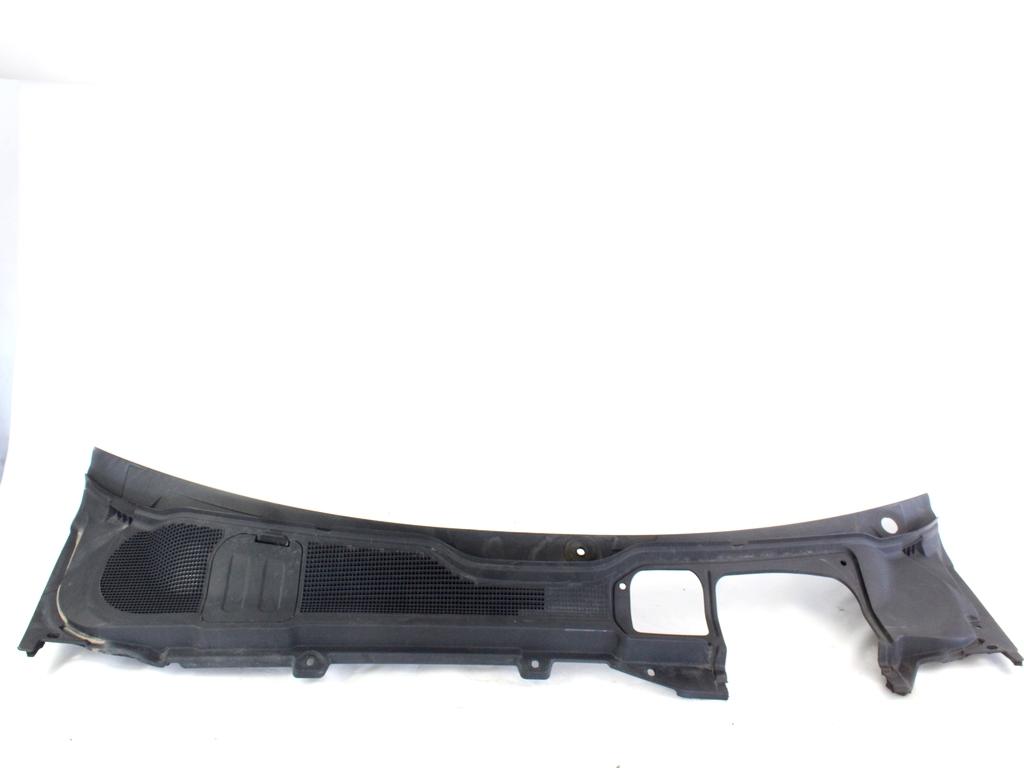 RE?ETKA POD VETROBRANSKIM STEKLOM OEM N. BJ32-021B43-A ORIGINAL REZERVNI DEL LAND ROVER RANGE ROVER EVOQUE L538 (2012 - 2016)DIESEL LETNIK 2013