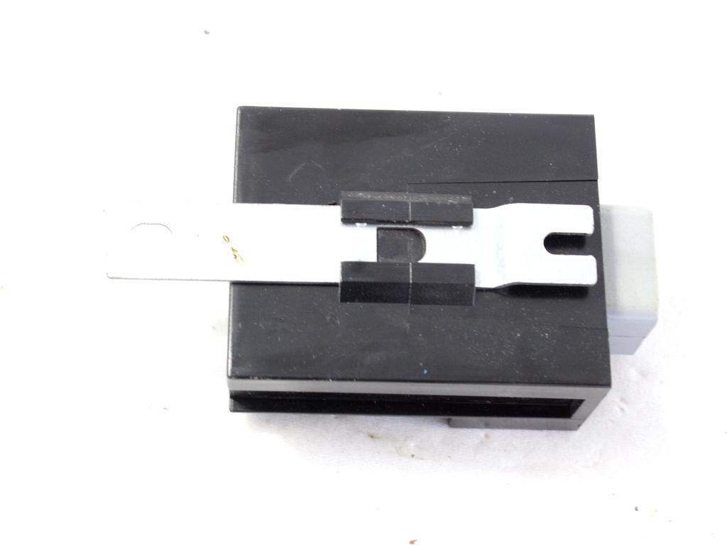 RELE' OEM N. BJ32-17509-AC ORIGINAL REZERVNI DEL LAND ROVER RANGE ROVER EVOQUE L538 (2012 - 2016)DIESEL LETNIK 2013