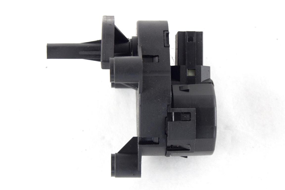 MOTORCEK OGREVANJA OEM N. 7M3907511 ORIGINAL REZERVNI DEL VOLKSWAGEN SHARAN 7M8 7M9 7M6 R1 (2000 - 2004)DIESEL LETNIK 2002