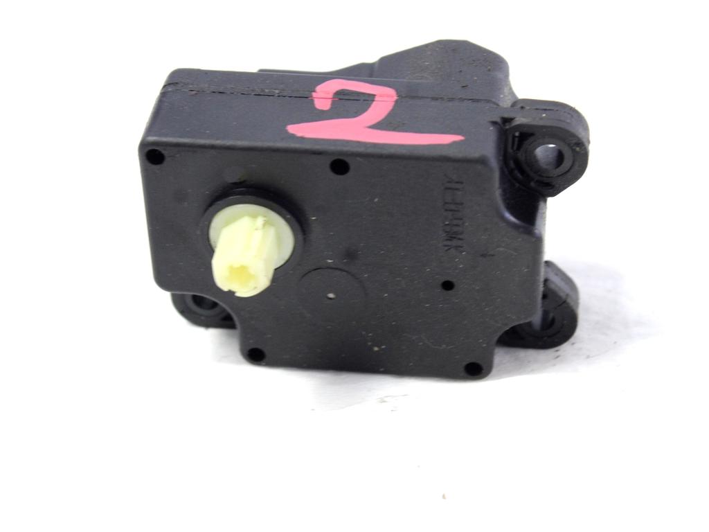 MOTORCEK OGREVANJA OEM N. 6G9N-19E616-BB ORIGINAL REZERVNI DEL LAND ROVER RANGE ROVER EVOQUE L538 (2012 - 2016)DIESEL LETNIK 2013