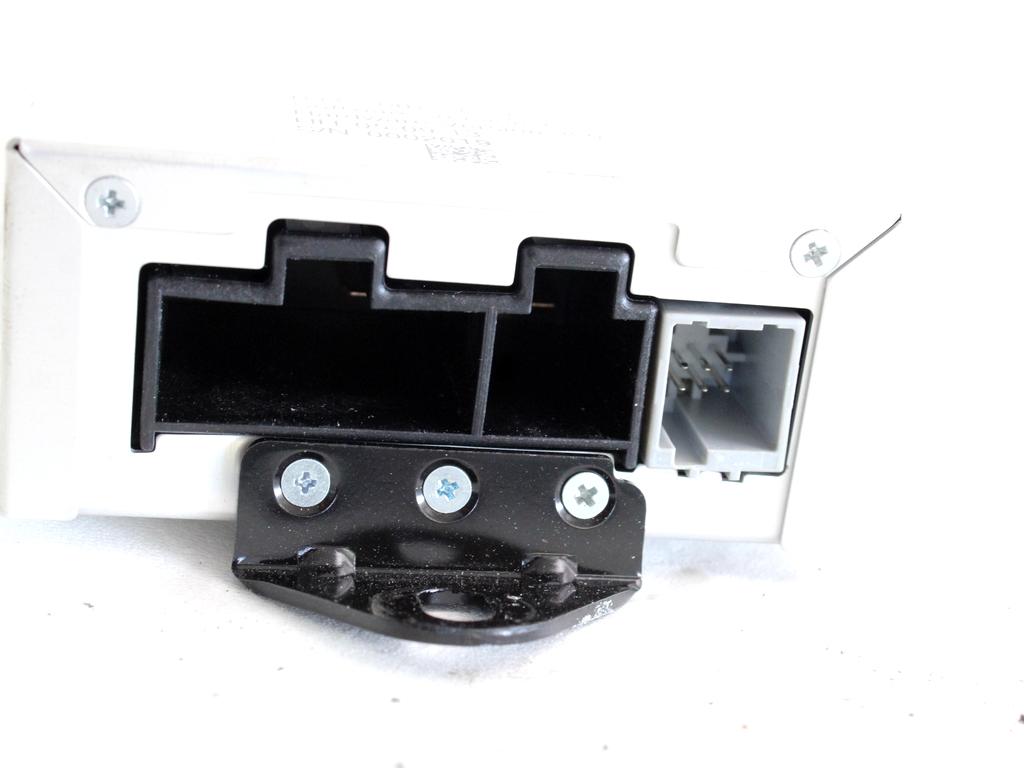 RAZNE KRMILNE ENOTE  OEM N. BJ32-14B526-AF ORIGINAL REZERVNI DEL LAND ROVER RANGE ROVER EVOQUE L538 (2012 - 2016)DIESEL LETNIK 2013