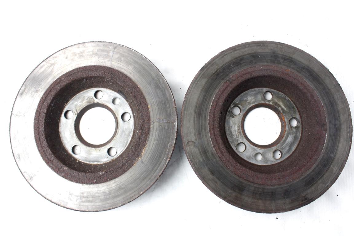 ZADNJI ZAVORNI DISKI OEM N. 7M0615601C ORIGINAL REZERVNI DEL VOLKSWAGEN SHARAN 7M8 7M9 7M6 R1 (2000 - 2004)DIESEL LETNIK 2002