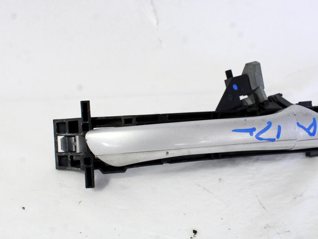 ZUNANJA KLJUKA SPREDNJA DESNA VRATA OEM N. A22076012709744 ORIGINAL REZERVNI DEL MERCEDES CLASSE S W220 (1998 - 2006)DIESEL LETNIK 2000