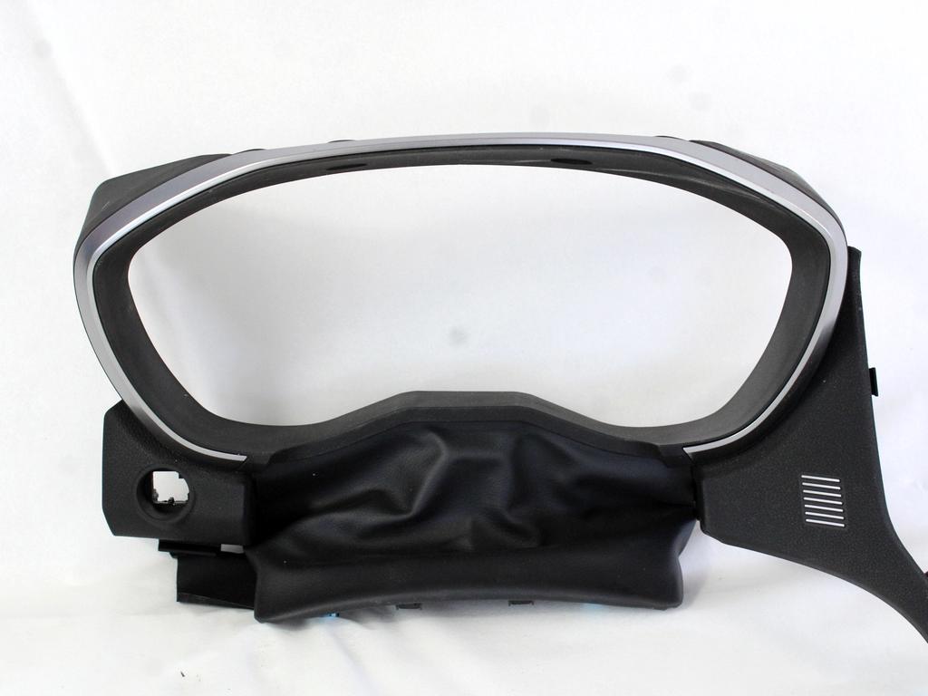 ARMATURNA PLO?CA OEM N. 66180FL010 ORIGINAL REZERVNI DEL SUBARU XV MK2 GT (DAL 2017)BENZINA LETNIK 2019