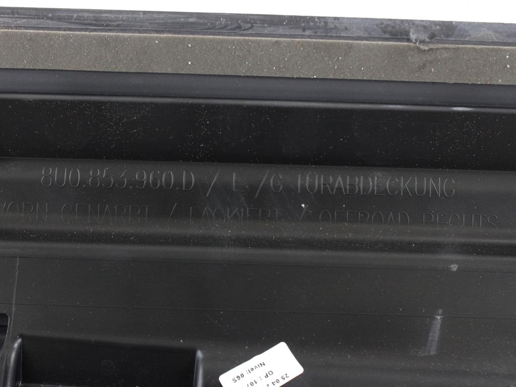 ZUNANJI PROFILI IN LETVE OEM N. 8U0853960D ORIGINAL REZERVNI DEL AUDI Q3 8U R (2014-2019)DIESEL LETNIK 2015