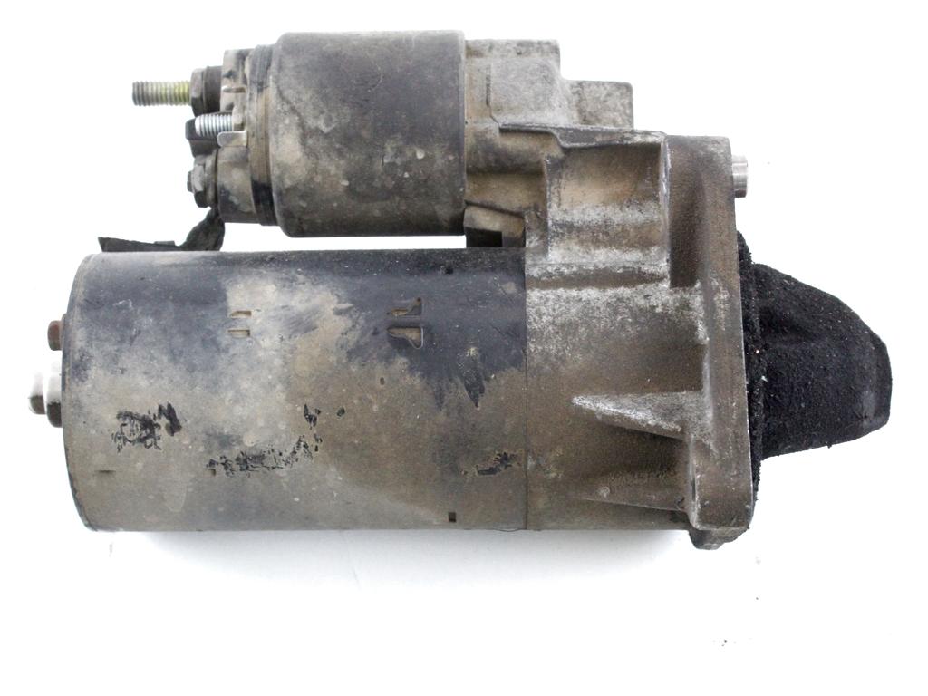 ZAGANJAC MOTORJA  OEM N. 51832954 ORIGINAL REZERVNI DEL FIAT PUNTO 188 188AX MK2 (1999 - 2003) DIESEL LETNIK 2003