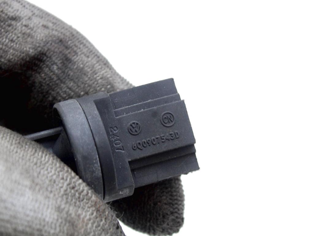 TEMPERATURNI SENZORJI / AC OEM N. 6Q0907543D ORIGINAL REZERVNI DEL VOLKSWAGEN POLO 9N R (2005 - 10/2009) BENZINA LETNIK 2007