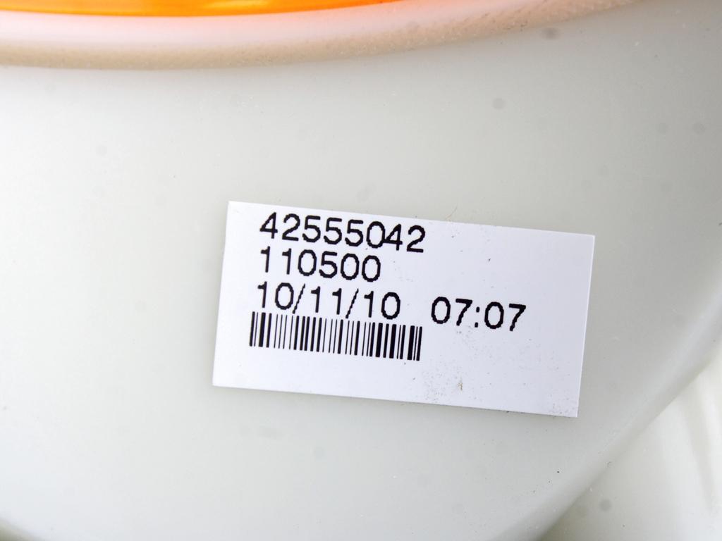 SPREDNJI INDIKATOR OEM N. 42555042 ORIGINAL REZERVNI DEL IVECO EUROCARGO MK2 (2003 - 2015)DIESEL LETNIK 2003