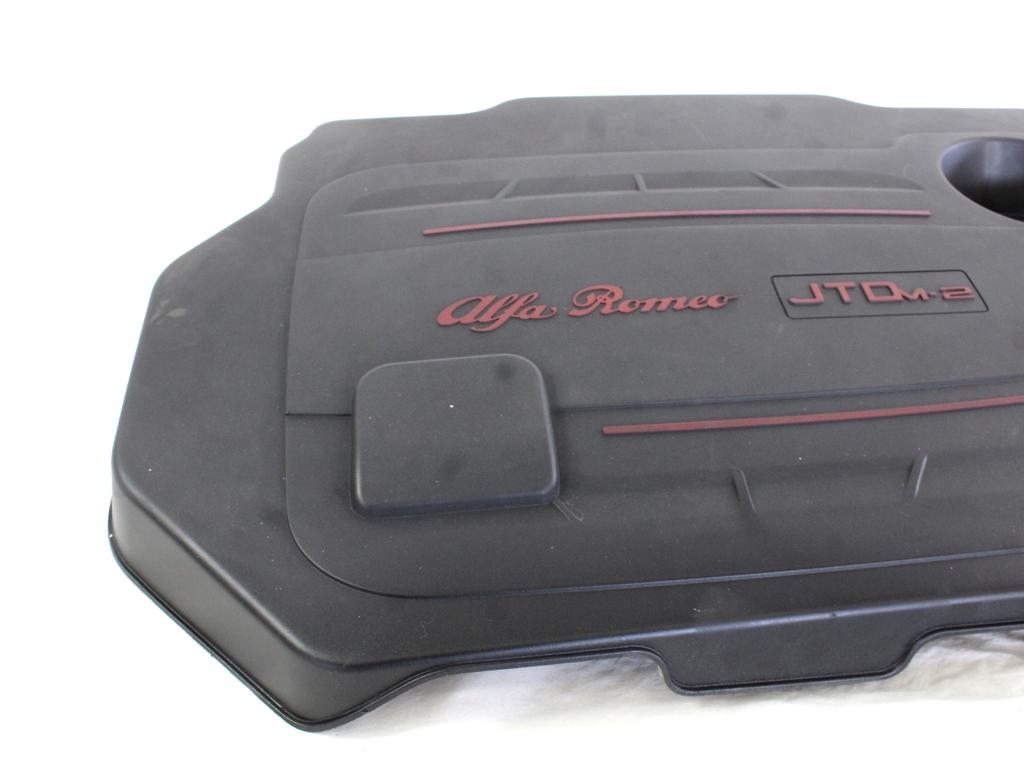 POKROV MOTORJA  OEM N. 51859542 ORIGINAL REZERVNI DEL ALFA ROMEO GIULIETTA 940 (2010 - 2020) DIESEL LETNIK 2012