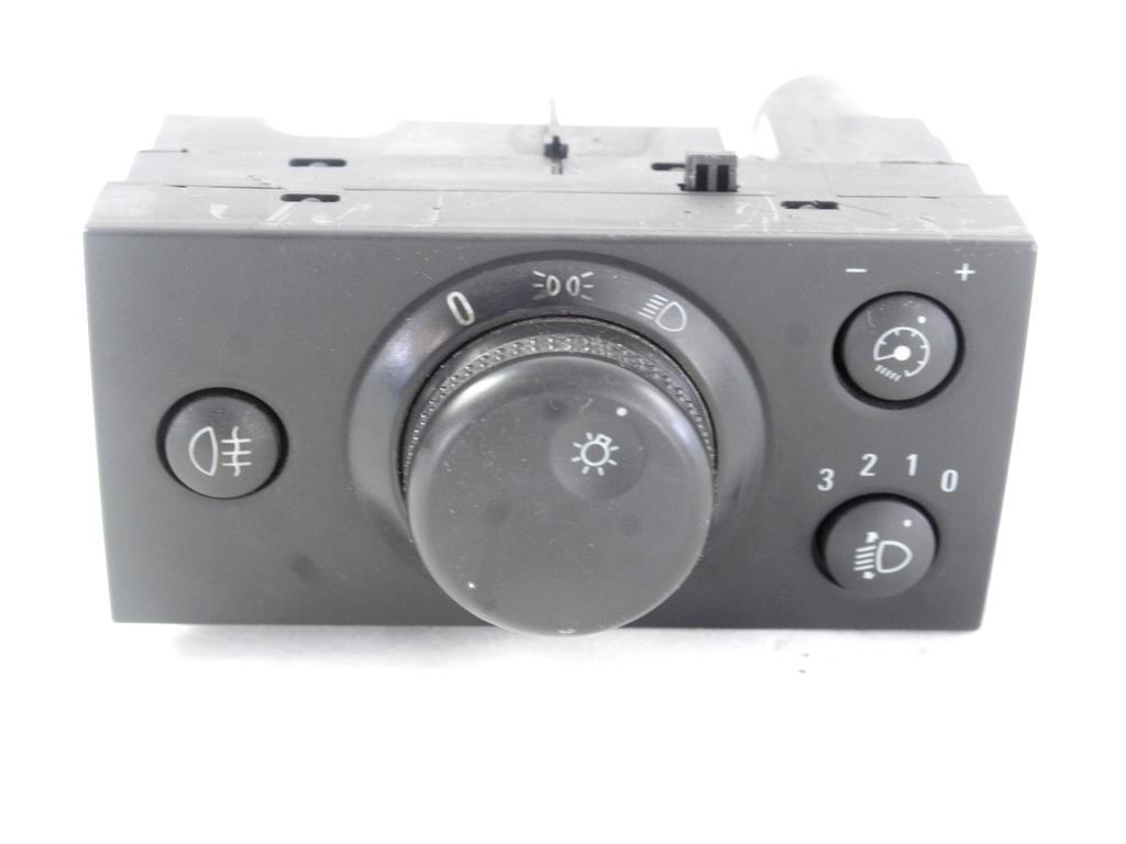 GLAVNO STIKALO LUCI OEM N. 93394756 ORIGINAL REZERVNI DEL OPEL MERIVA A X03 R (2006 - 2010) BENZINA LETNIK 2008