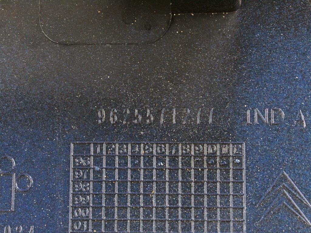 MOUNTING DELI, ZADNJI POKROV OEM N. 8748G7 ORIGINAL REZERVNI DEL PEUGEOT PARTNER/RANCH MK1 (1996 - 2002)DIESEL LETNIK 2002