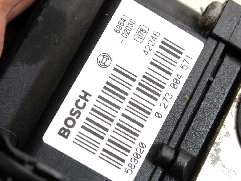 ABS AGREGAT S PUMPO OEM N. 44510-02050 ORIGINAL REZERVNI DEL TOYOTA COROLLA E12 (2000 - 2006) DIESEL LETNIK 2005