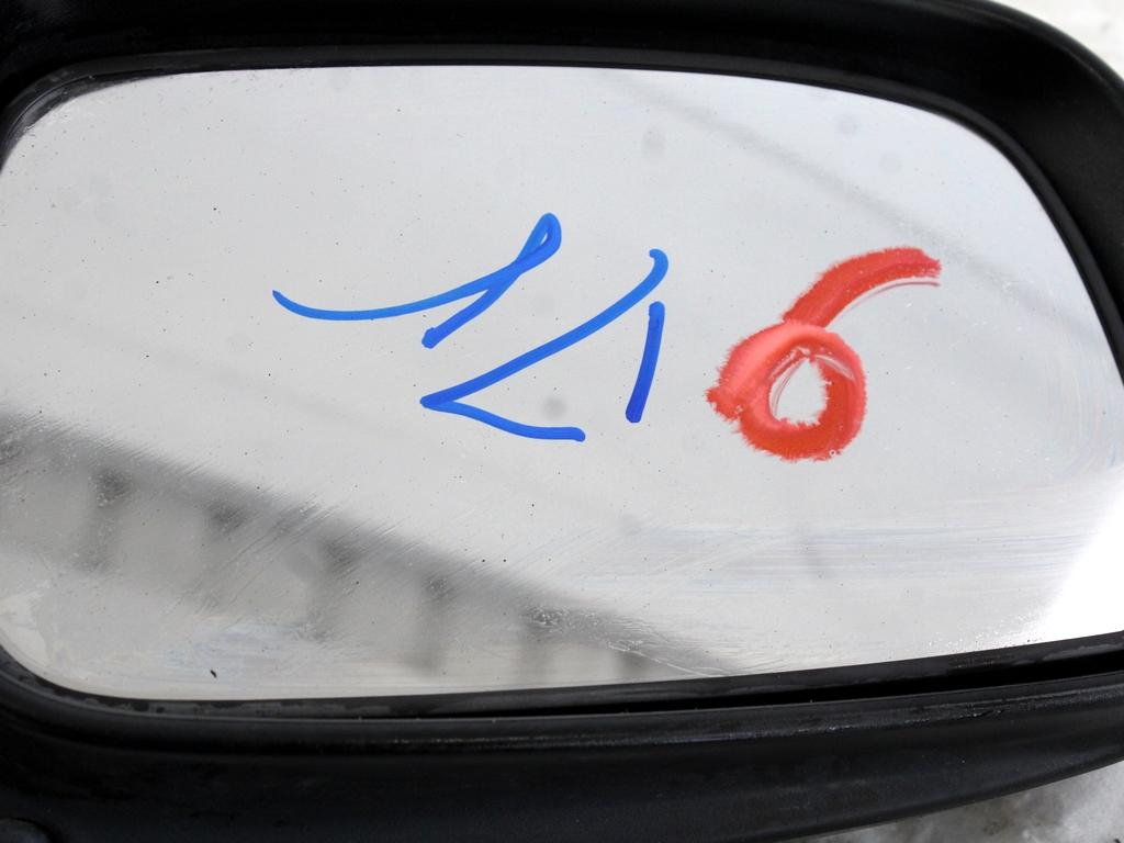 DESNO OGLEDALO OEM N. 8790102160 ORIGINAL REZERVNI DEL TOYOTA COROLLA E12 (2000 - 2006) DIESEL LETNIK 2005