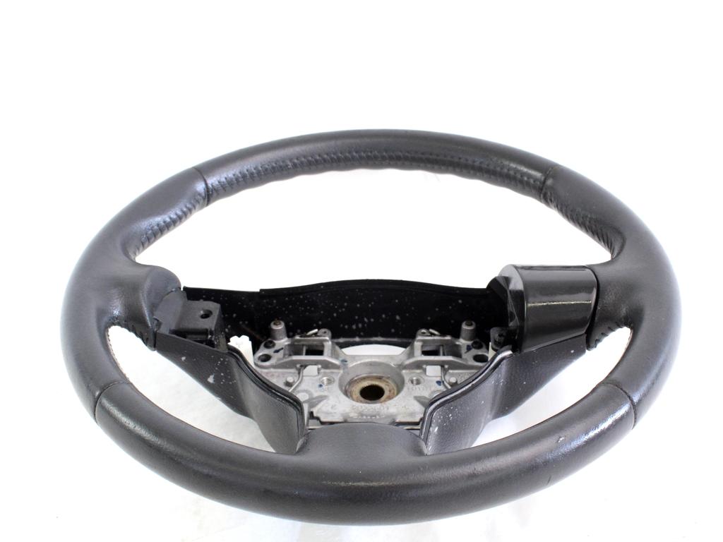 VOLAN OEM N. 4510002390B0 ORIGINAL REZERVNI DEL TOYOTA COROLLA E12 (2000 - 2006) DIESEL LETNIK 2005