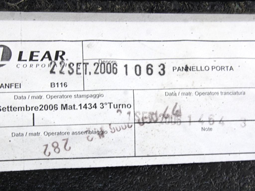 VRATNI PANEL OEM N. PNPDTFTIDEA350MV5P ORIGINAL REZERVNI DEL FIAT IDEA 350 (2003 - 2008) BENZINA LETNIK 2006