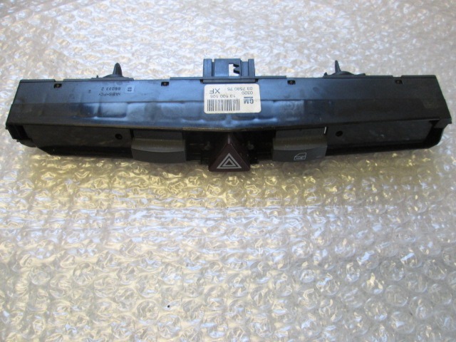 STIKALO VARNOSTNIH ZMIGAVCEV  OEM N. 3758075 ORIGINAL REZERVNI DEL OPEL ASTRA H A04 L48,L08,L35,L67 5P/3P/SW (2004 - 2007) DIESEL LETNIK 2005