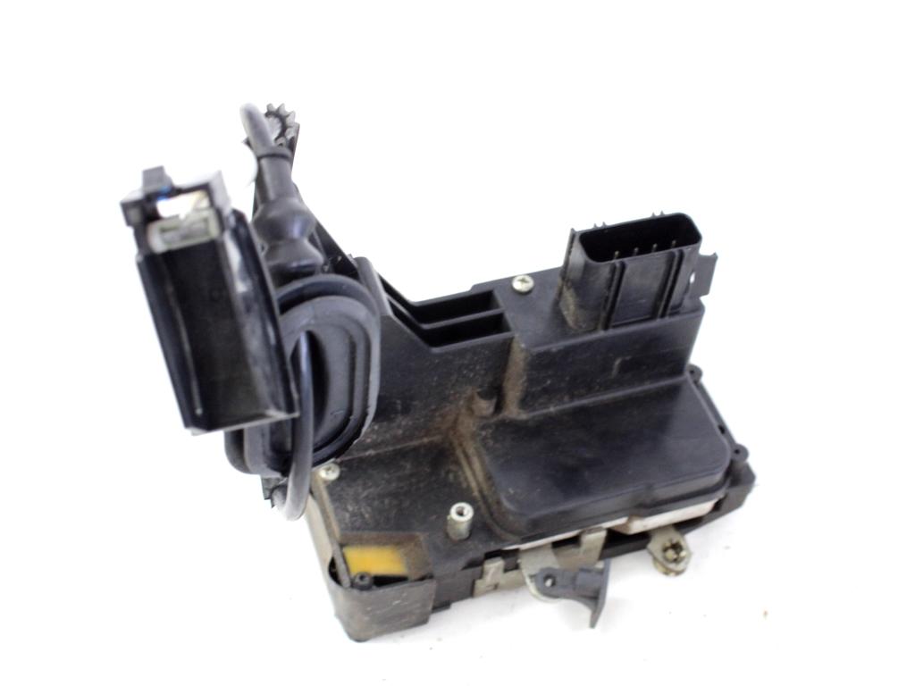 CENTRALNI ZAKLEP SPREDNJIH VRAT  OEM N. 1372461 ORIGINAL REZERVNI DEL FORD FUSION JU (2002 - 02/2006) DIESEL LETNIK 2003