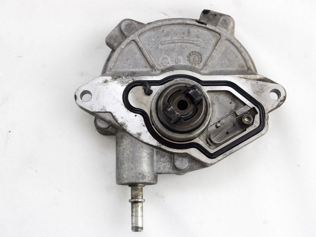 VAKUUM CRPALKA OEM N. A6402300365 ORIGINAL REZERVNI DEL MERCEDES CLASSE B W245 T245 5P (2005 - 2011) DIESEL LETNIK 2007