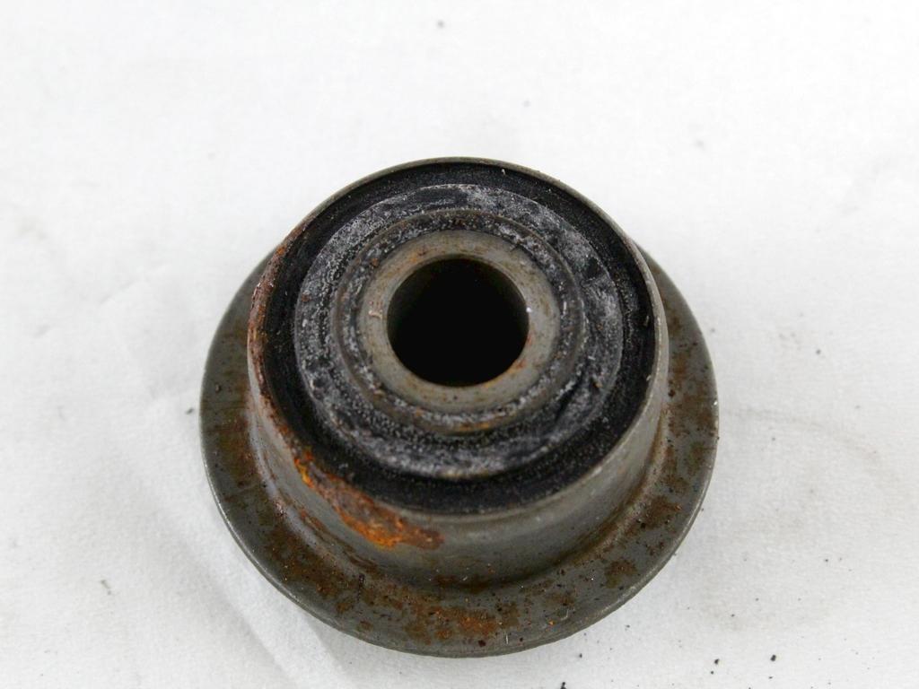 352349 BOCCOLA BRACCIO OSCILLANTE ANTERIORE CITROEN C15 1.1 (1995) RICAMBIO NUOVO