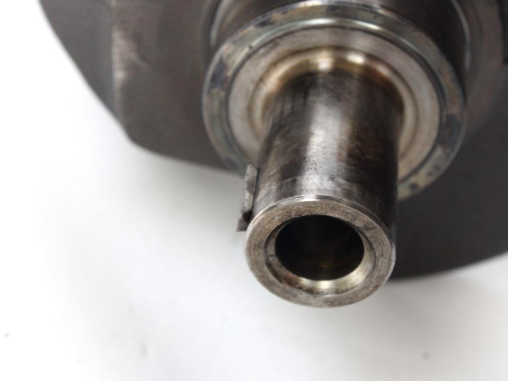 GRED MOTORJA OEM N. A6400300501 ORIGINAL REZERVNI DEL MERCEDES CLASSE B W245 T245 5P (2005 - 2011) DIESEL LETNIK 2007
