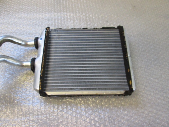 GRELEC RADIATORJA OEM N. 52479237 ORIGINAL REZERVNI DEL OPEL ASTRA H A04 L48,L08,L35,L67 5P/3P/SW (2004 - 2007) DIESEL LETNIK 2005