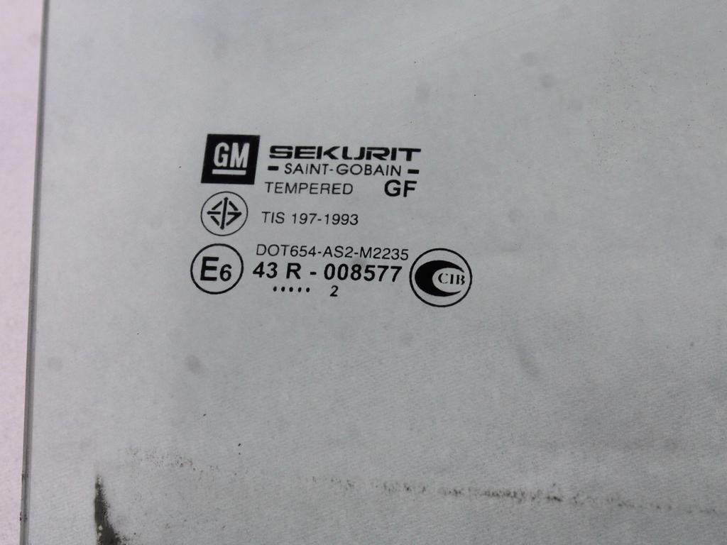 STEKLO ZADNJIH DESNIH VRAT OEM N. 90579662 ORIGINAL REZERVNI DEL OPEL ZAFIRA A T98 (1999 - 2005) DIESEL LETNIK 2002