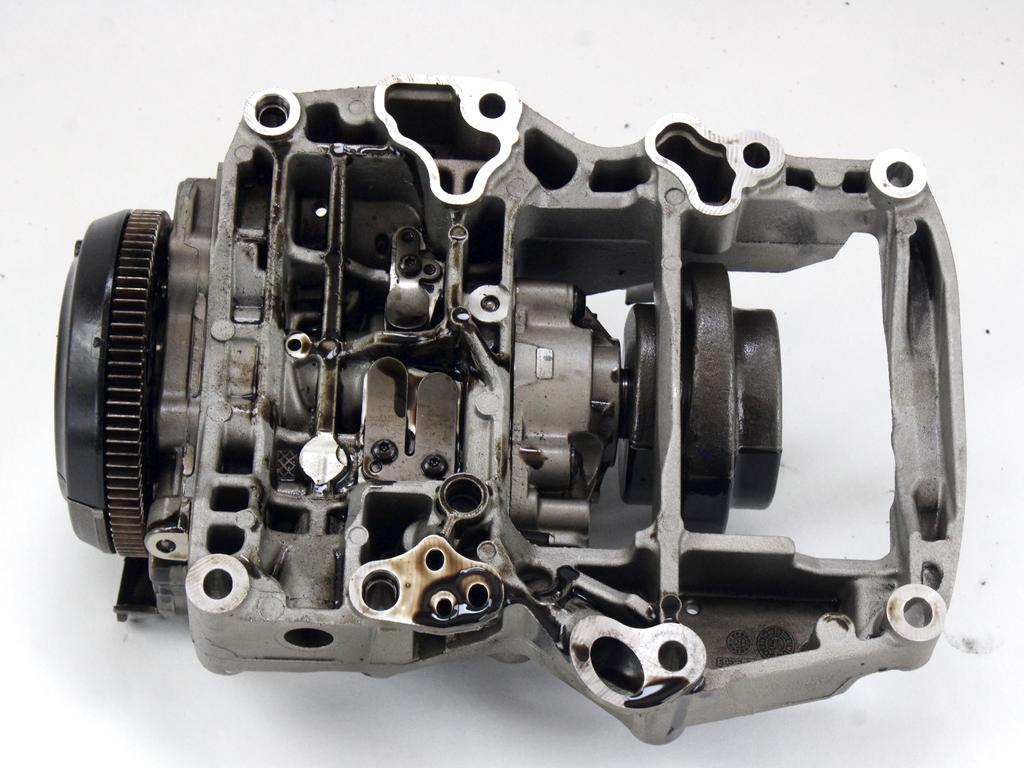 PUMPA OLJA OEM N. 04B145208G ORIGINAL REZERVNI DEL SEAT IBIZA 6J5 6P1 MK4 R BER/SW (2012 -2017) DIESEL LETNIK 2016