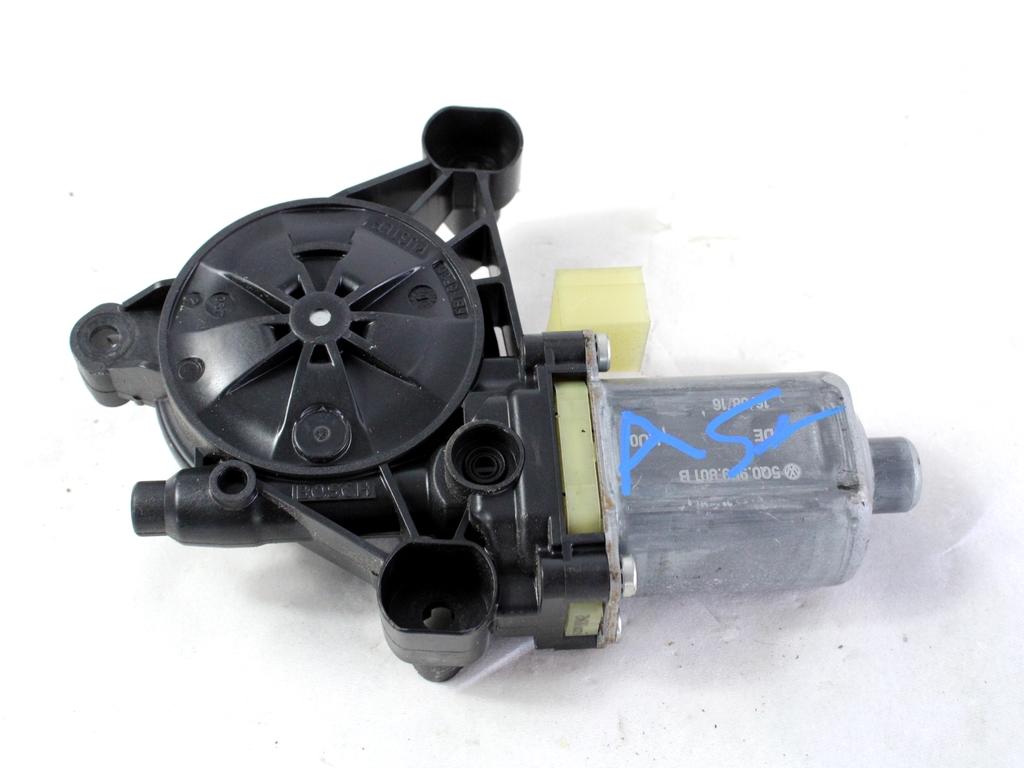 DVIZNI MEHANIZEM SPREDNIH STEKEL  OEM N. 106385 MOTORINO ALZACRISTALLO PORTA ANTERIORE ORIGINAL REZERVNI DEL SEAT LEON 5F1 MK3 (2012- 2020)BENZINA LETNIK 2016