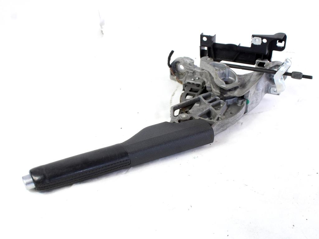 OEM N. 1K0711303M ORIGINAL REZERVNI DEL VOLKSWAGEN SCIROCCO 137 138 MK3 (10/2008 - 06-2014)BENZINA LETNIK 2011