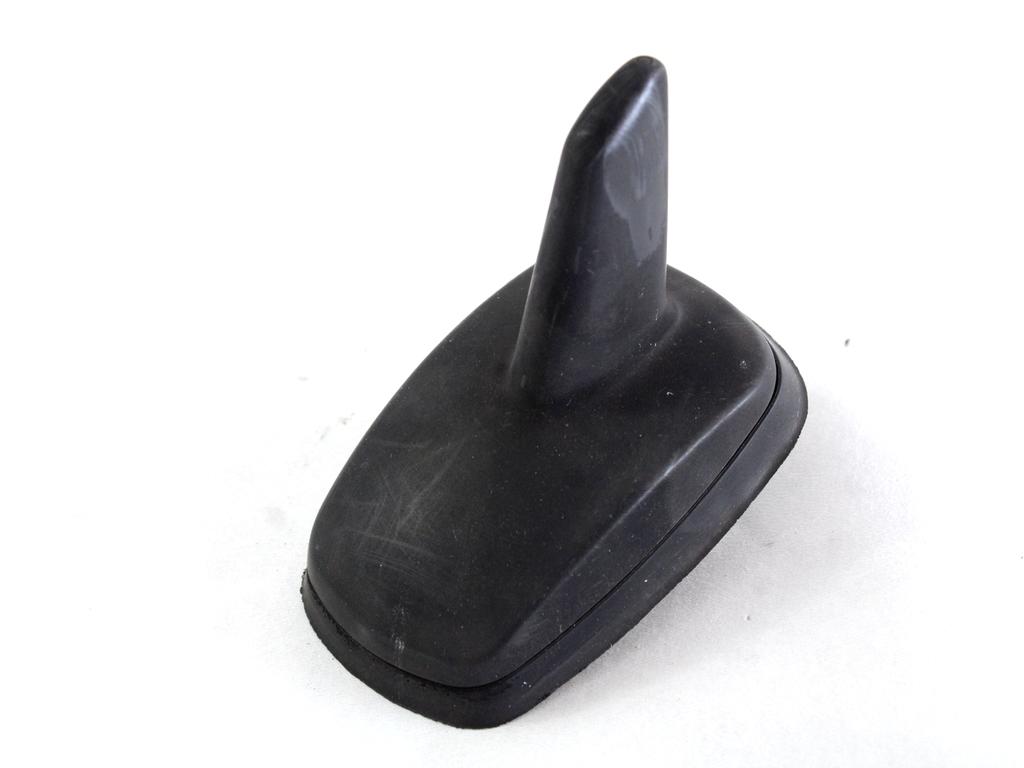 ANTENE OEM N. 1K0035507L ORIGINAL REZERVNI DEL VOLKSWAGEN SCIROCCO 137 138 MK3 (10/2008 - 06-2014)BENZINA LETNIK 2011