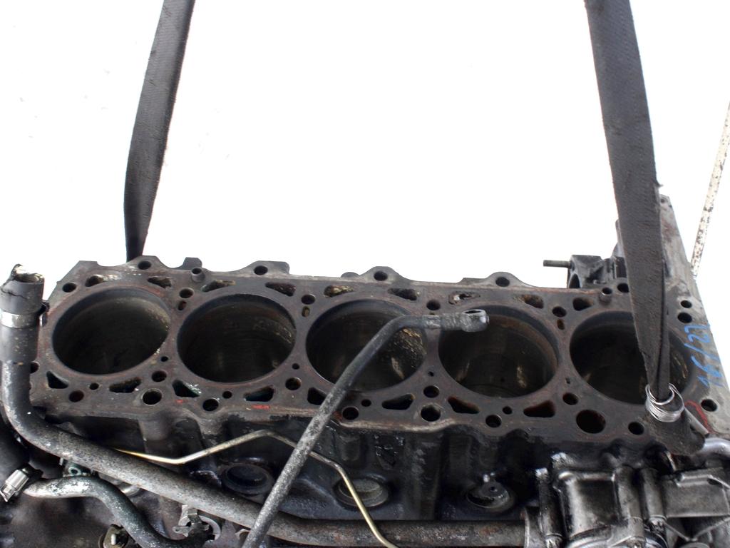 BLOK MOTORJA OEM N. A6020103606 ORIGINAL REZERVNI DEL MERCEDES SPRINTER W901 B904 (1995 - 2006)DIESEL LETNIK 1997