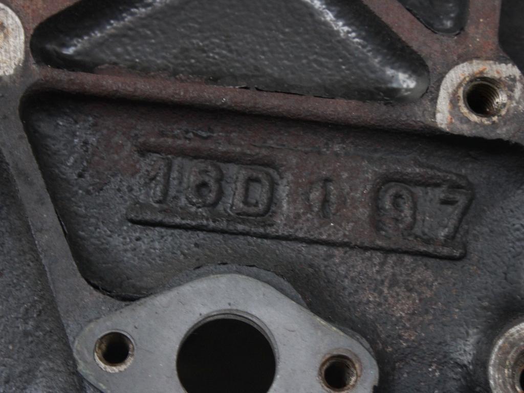 BLOK MOTORJA OEM N. A6020103606 ORIGINAL REZERVNI DEL MERCEDES SPRINTER W901 B904 (1995 - 2006)DIESEL LETNIK 1997